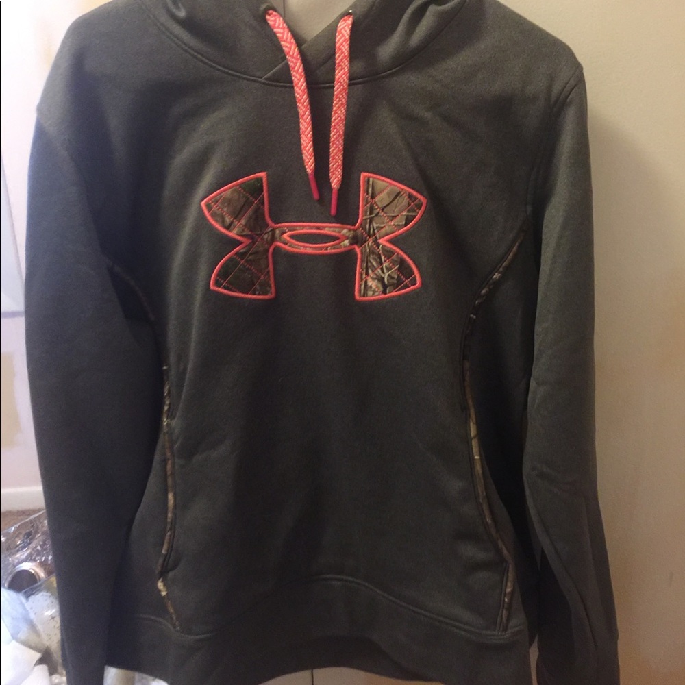 Womens under armour sweatshirt